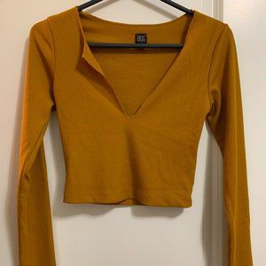 UO BDG V-neck Long-sleeve Crop Top